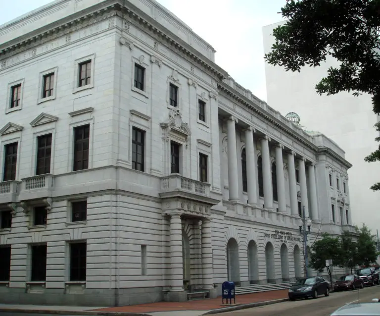 The John Minor Wisdom U.S. Courthouse, home of the United States Court of Appeals for the Fifth Circuit, New Orleans, Louisiana. Photo credit: Wikipedia: Bobak Ha'Eri, May 31, 2007.